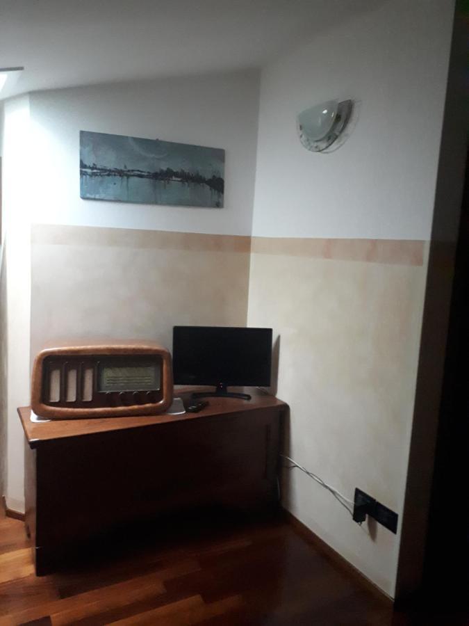 Apartamento Gabrimilla Puegnago sul Garda Exterior foto