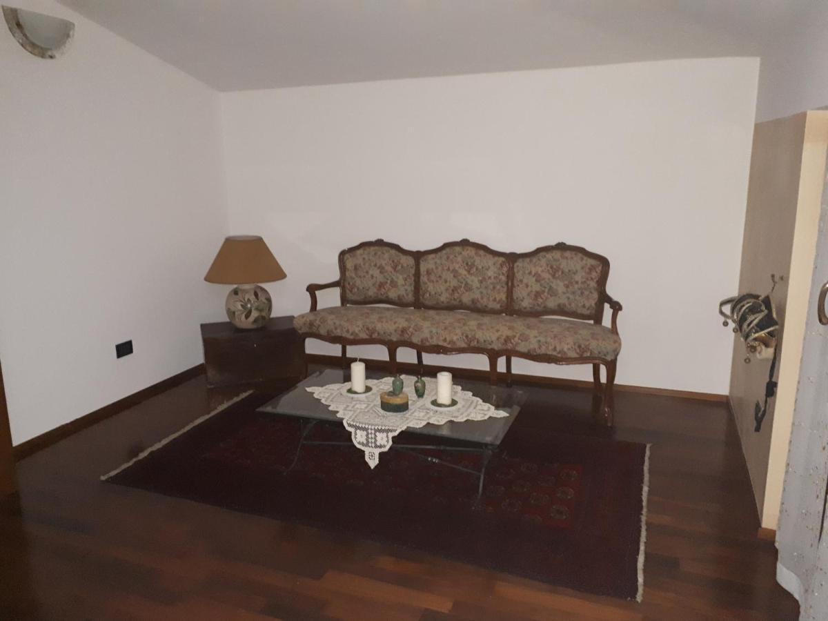 Apartamento Gabrimilla Puegnago sul Garda Exterior foto